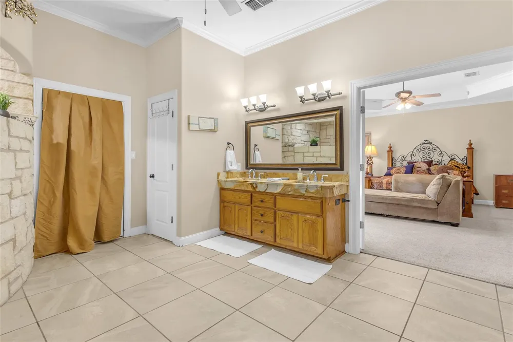 680 E Amity Road Salado, TX 76571