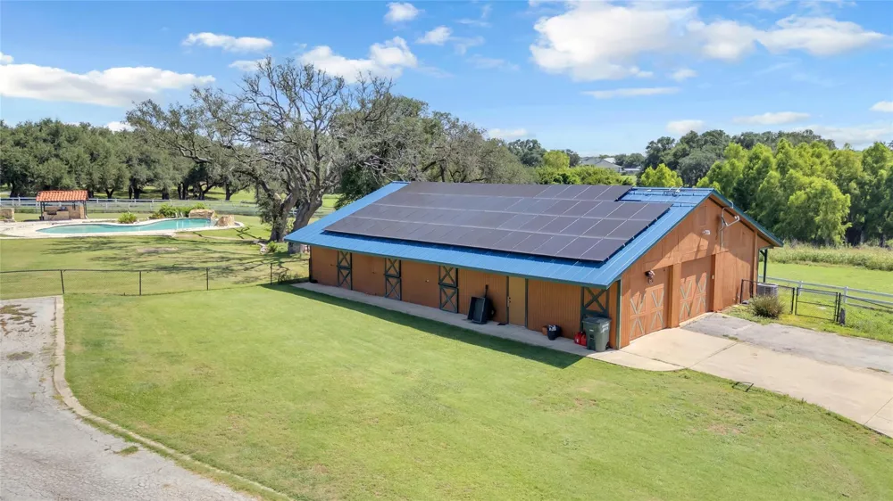 680 E Amity Road Salado, TX 76571