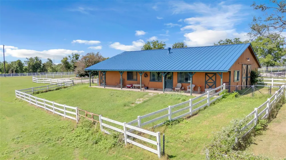 680 E Amity Road Salado, TX 76571
