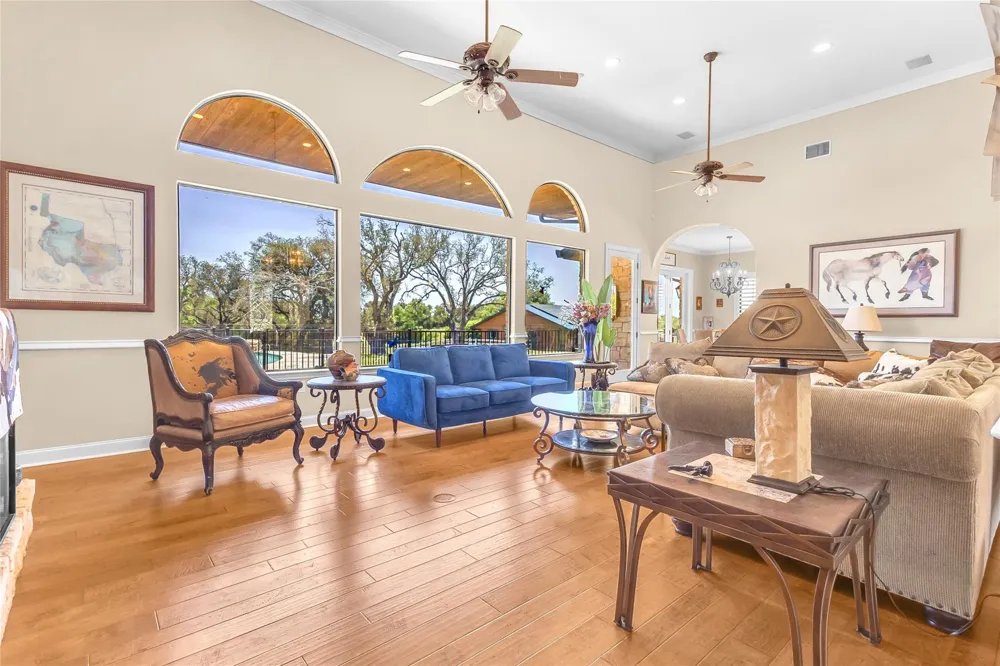 680 E Amity Road Salado, TX 76571