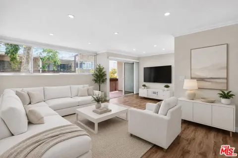 5900 Canterbury Drive