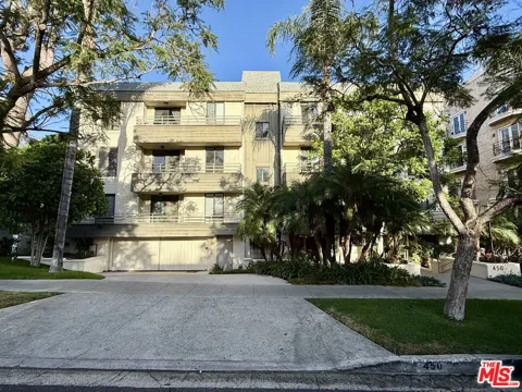 450 Oakhurst Drive