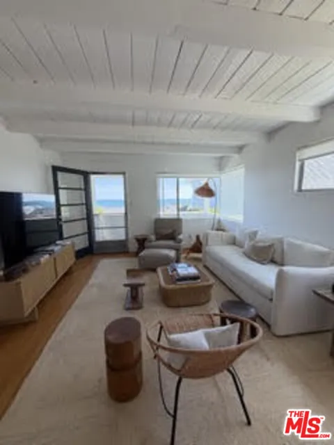 25119 Malibu Road