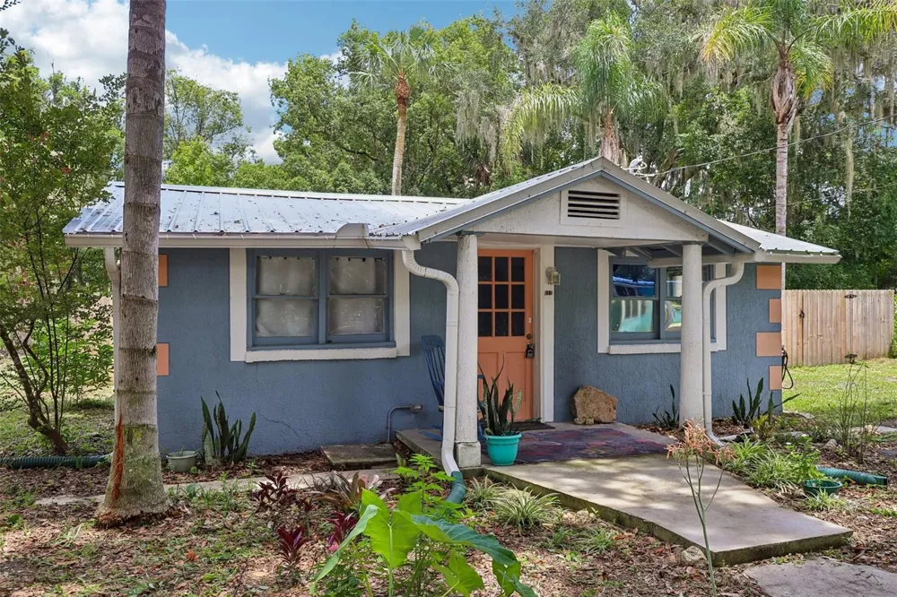 521 S 9TH STREET Crescent City, FL 32112