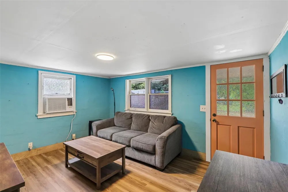 521 S 9TH STREET Crescent City, FL 32112