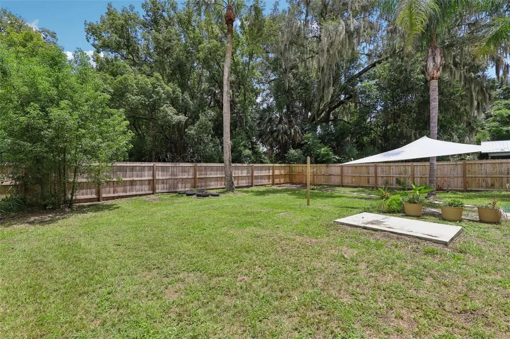 521 S 9TH STREET Crescent City, FL 32112