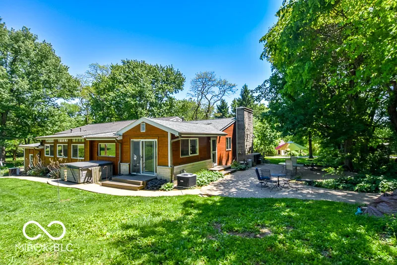 609 E Audubon Drive Bloomington, IN 47408