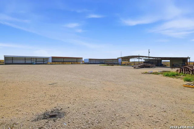 4456 Fm 536 Pleasanton, TX 78064