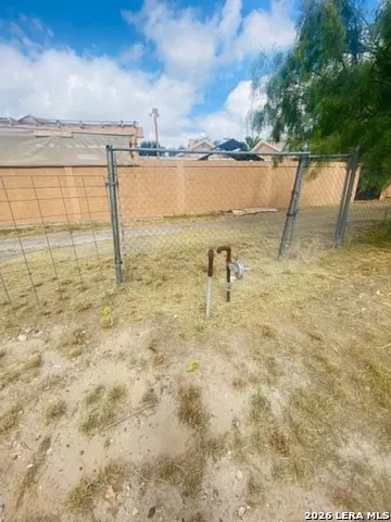 787 E Webster St. Eagle Pass, TX 78852