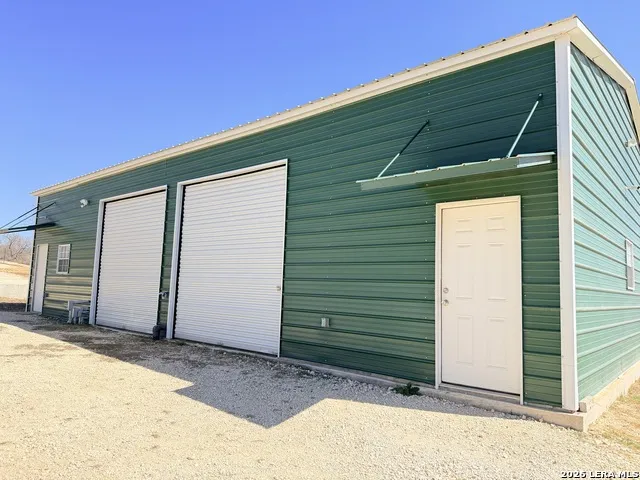 2353 County Rd 3000/Keystone Rd Pearsall, TX 78061