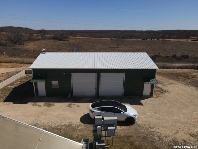 2353 County Rd 3000/Keystone Rd Pearsall, TX 78061