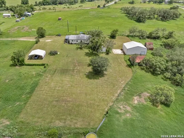14858 Fm 1322 Luling, TX 78648