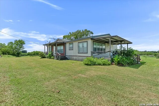 14858 Fm 1322 Luling, TX 78648