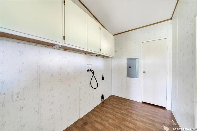 14858 Fm 1322 Luling, TX 78648