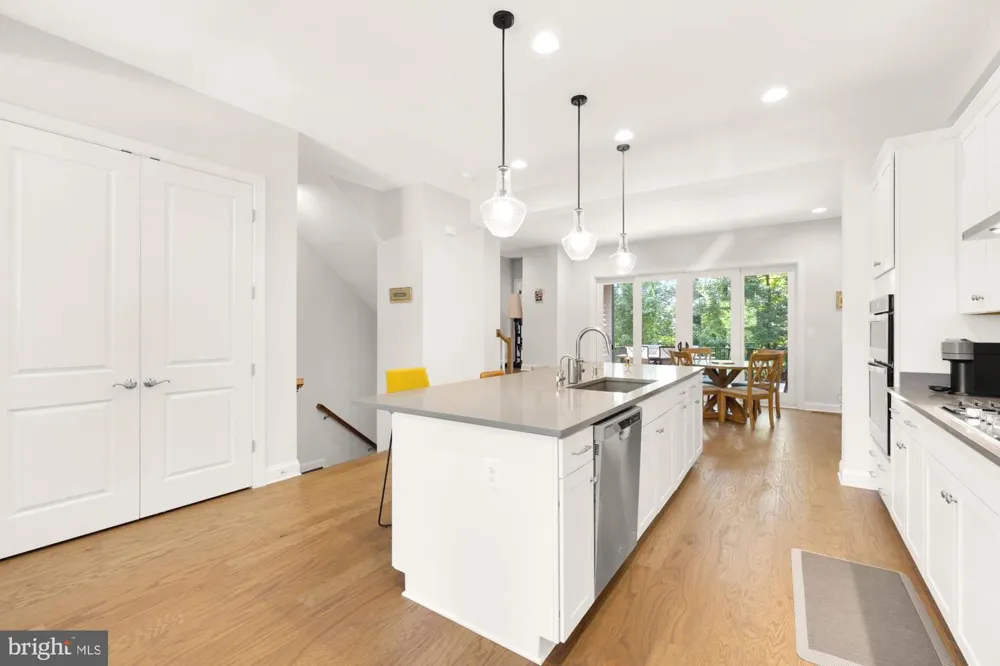 4505 PLATEAU DRIVE Fairfax, VA 22030