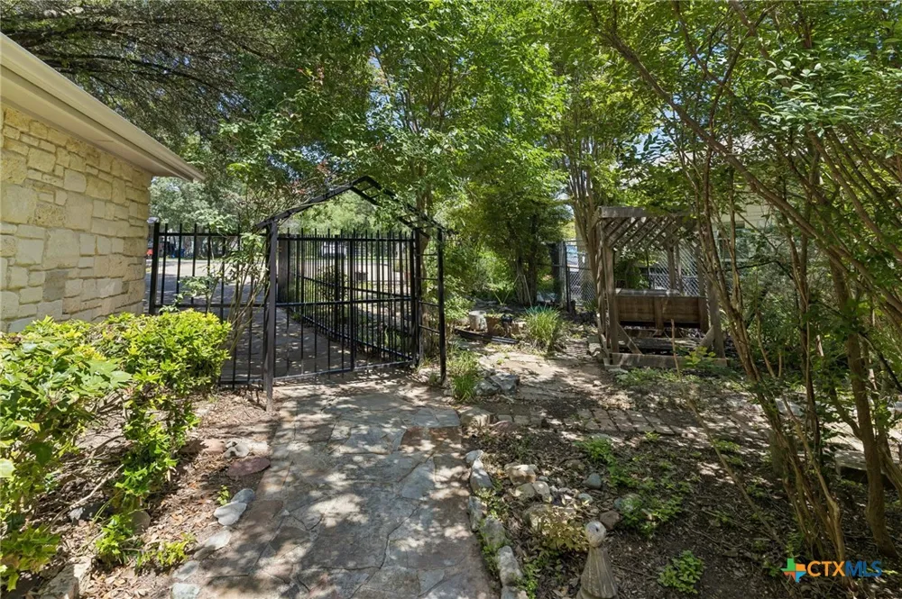 1648 Ponderosa Drive New Braunfels, TX 78132