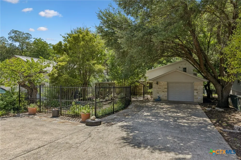1648 Ponderosa Drive New Braunfels, TX 78132