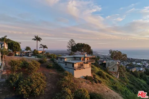 515 Mint Lane