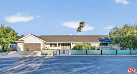 4186 Regal Oak Drive