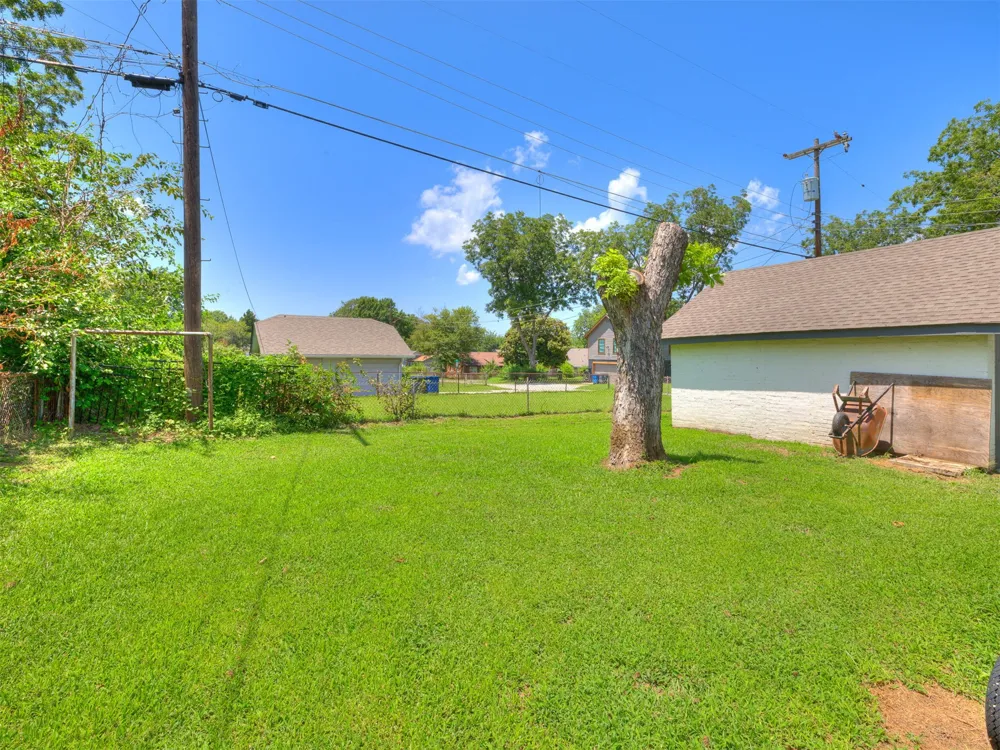 520 27th WestAvenue Tulsa, OK 74127
