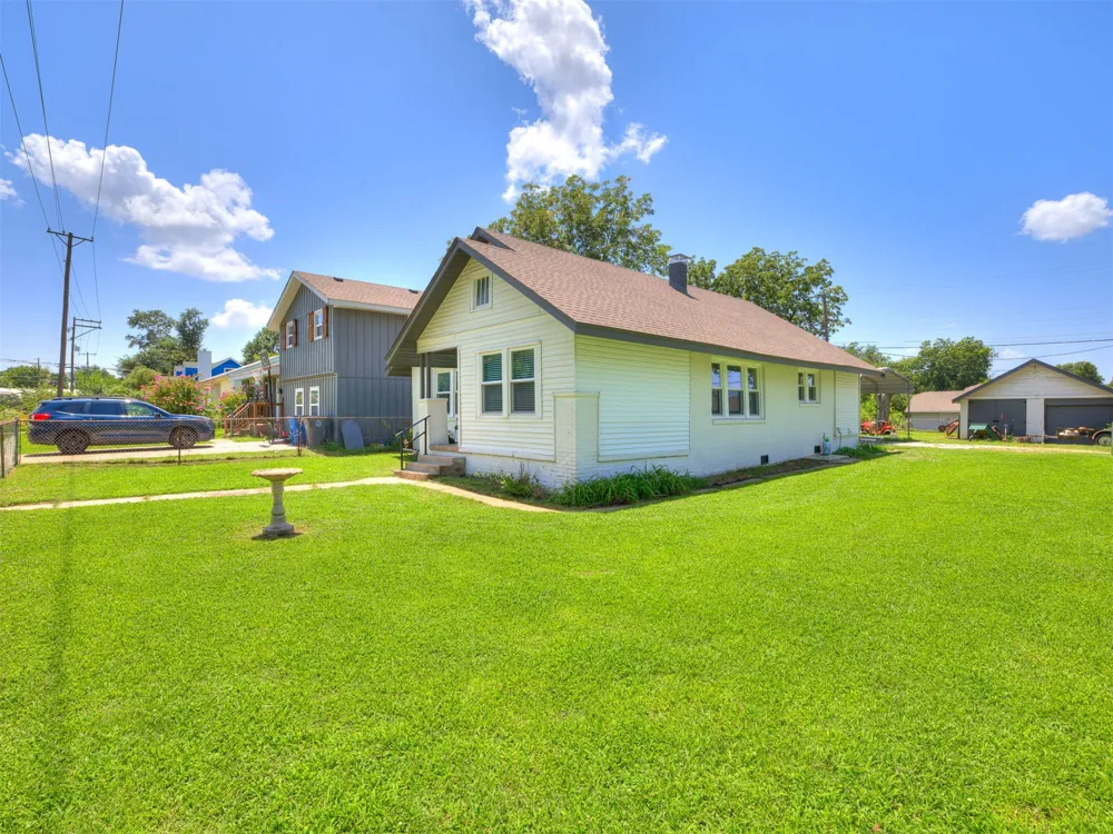 520 27th WestAvenue Tulsa, OK 74127