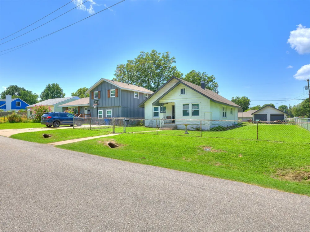 520 27th WestAvenue Tulsa, OK 74127