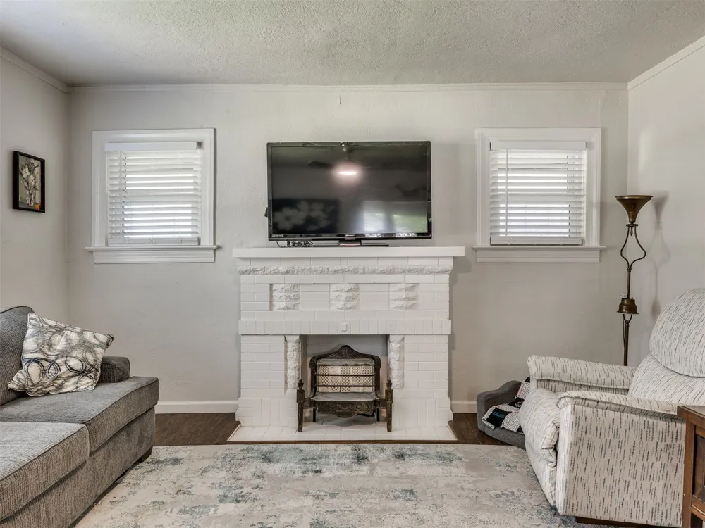 520 27th WestAvenue Tulsa, OK 74127