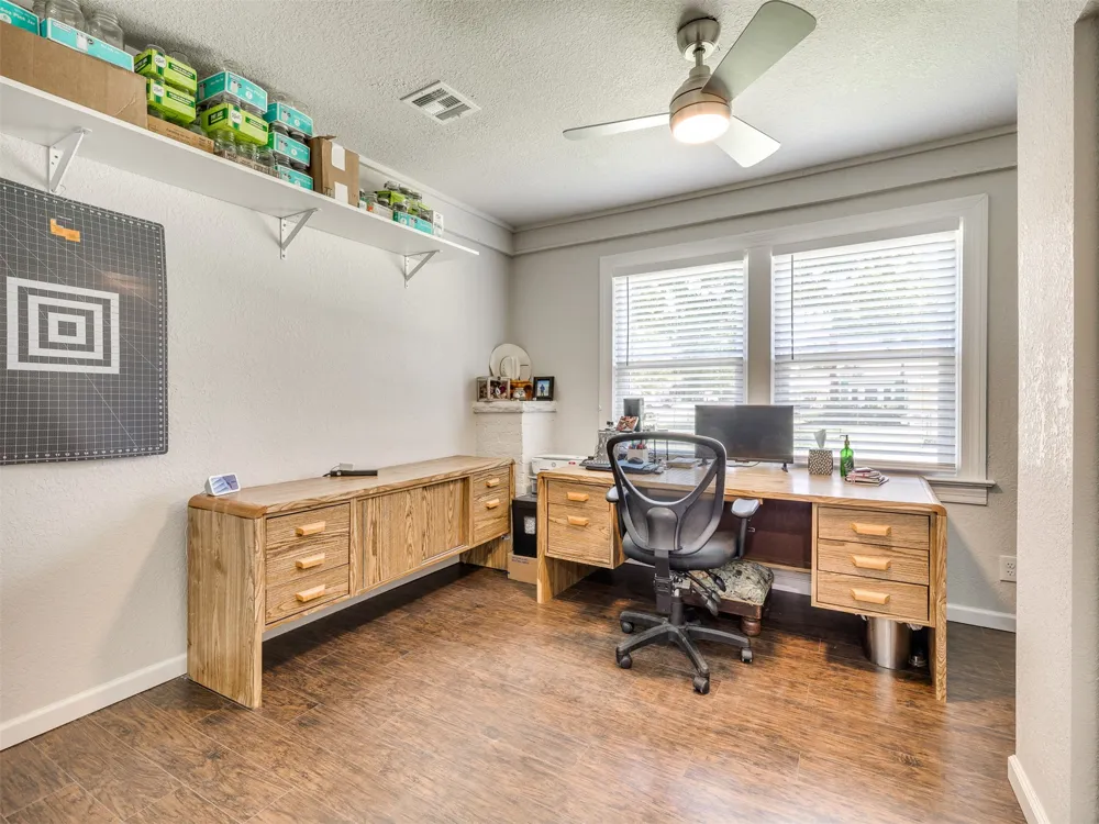 520 27th WestAvenue Tulsa, OK 74127