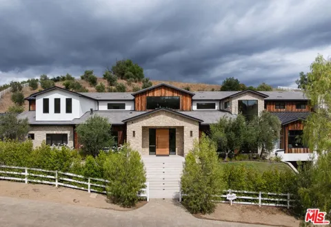 24247 Bridle Trail Road