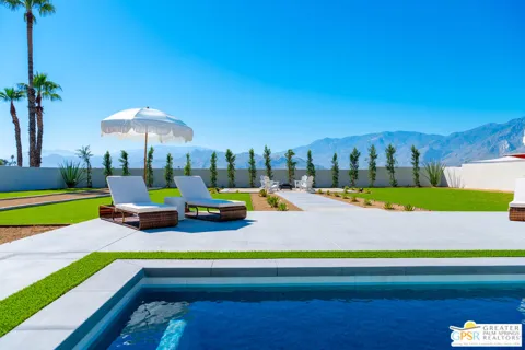3111 E San Juan Road
