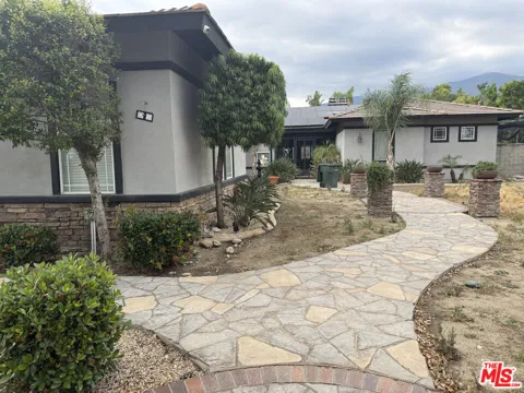 6338 Show Horse Way