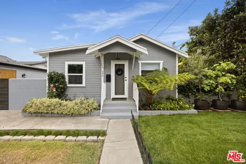 306 W Plymouth