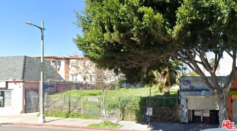 1833 W Pico Boulevard