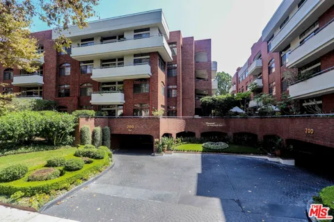 200 Swall Drive