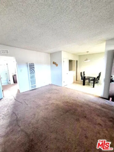 2501 W Redondo Beach Boulevard