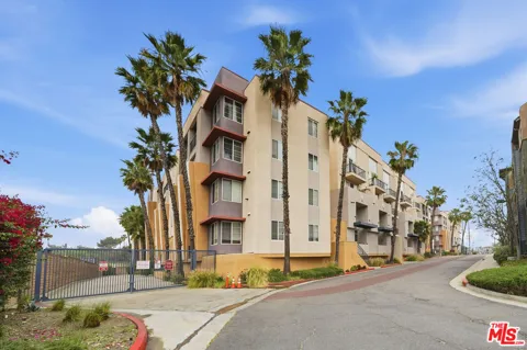360 W Avenue 26