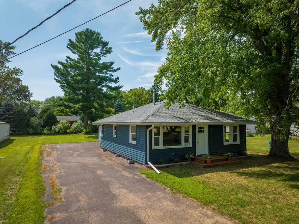 101 Dunn Avenue Hinckley, MN 55037