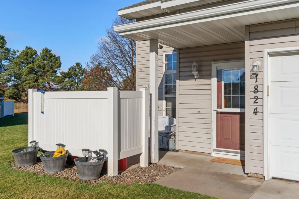 1824 Bridgewater Boulevard S Cambridge, MN 55008