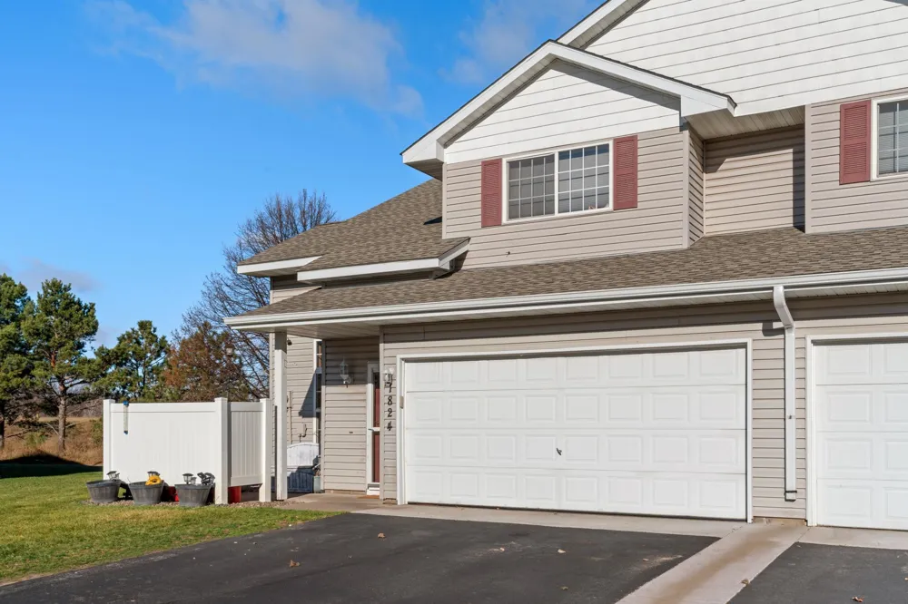 1824 Bridgewater Boulevard S Cambridge, MN 55008