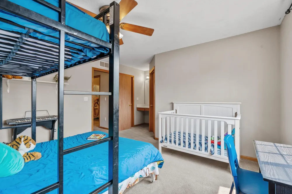 1824 Bridgewater Boulevard S Cambridge, MN 55008