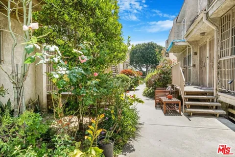 903 New Depot Street