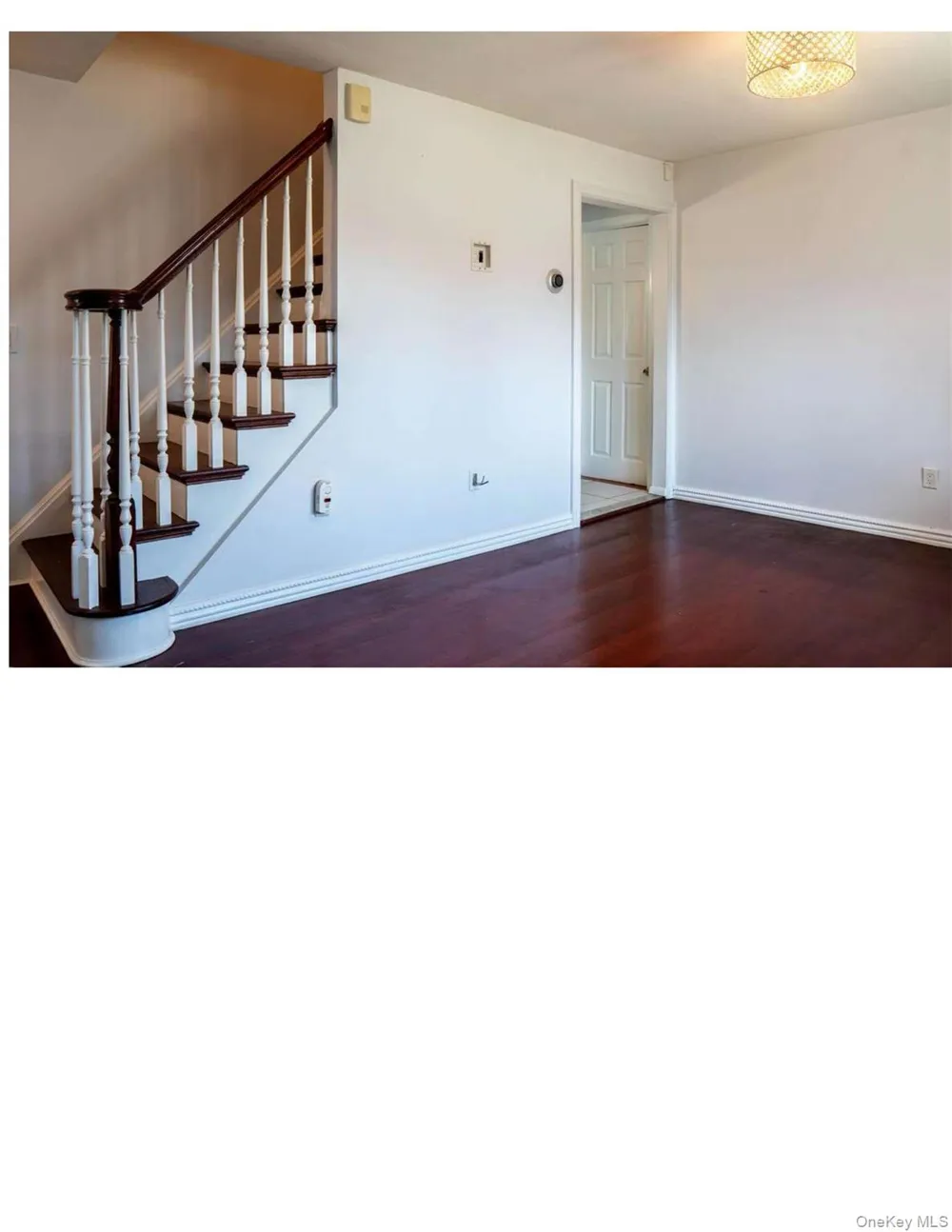 27 W Lakeland Street Bay Shore, NY 11706