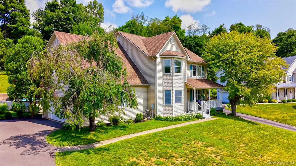 24 Valley View Circle Warwick, NY 10990