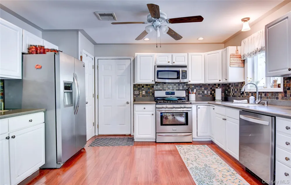 24 Valley View Circle Warwick, NY 10990