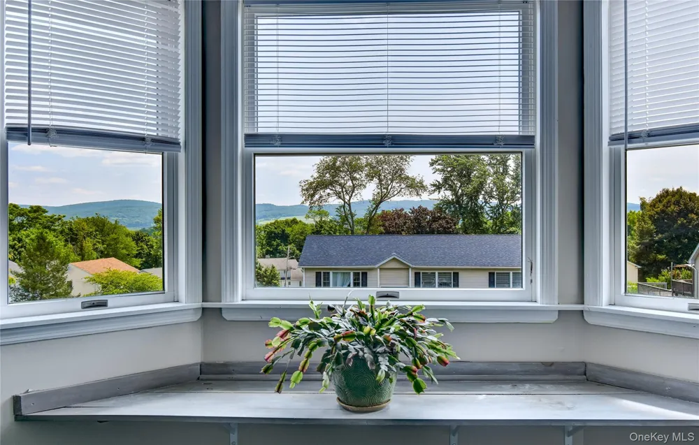 24 Valley View Circle Warwick, NY 10990