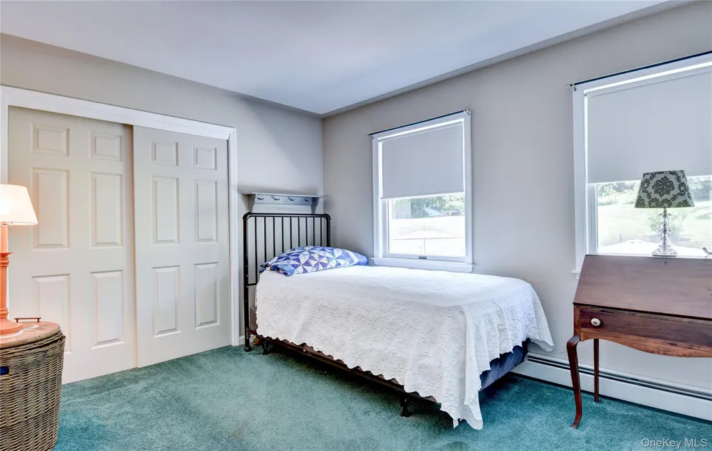 24 Valley View Circle Warwick, NY 10990