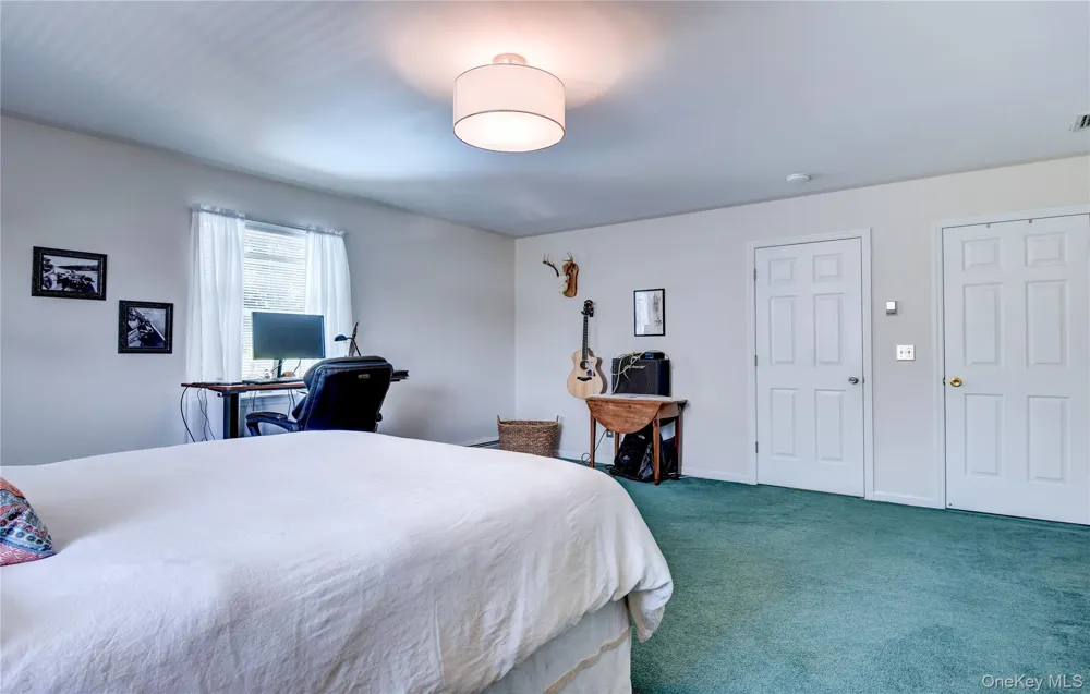 24 Valley View Circle Warwick, NY 10990