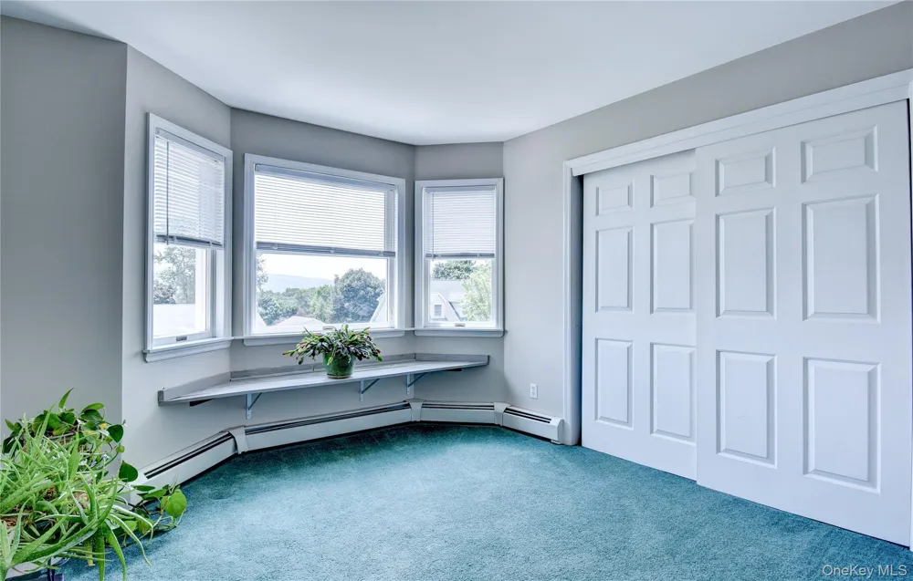 24 Valley View Circle Warwick, NY 10990
