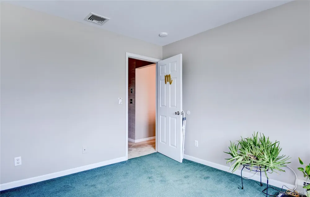 24 Valley View Circle Warwick, NY 10990