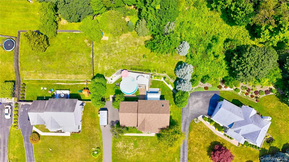 24 Valley View Circle Warwick, NY 10990